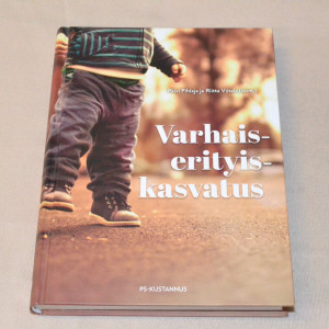 Päivi Pihlaja - Riitta Viitala (toim.) Varhaiserityiskasvatus